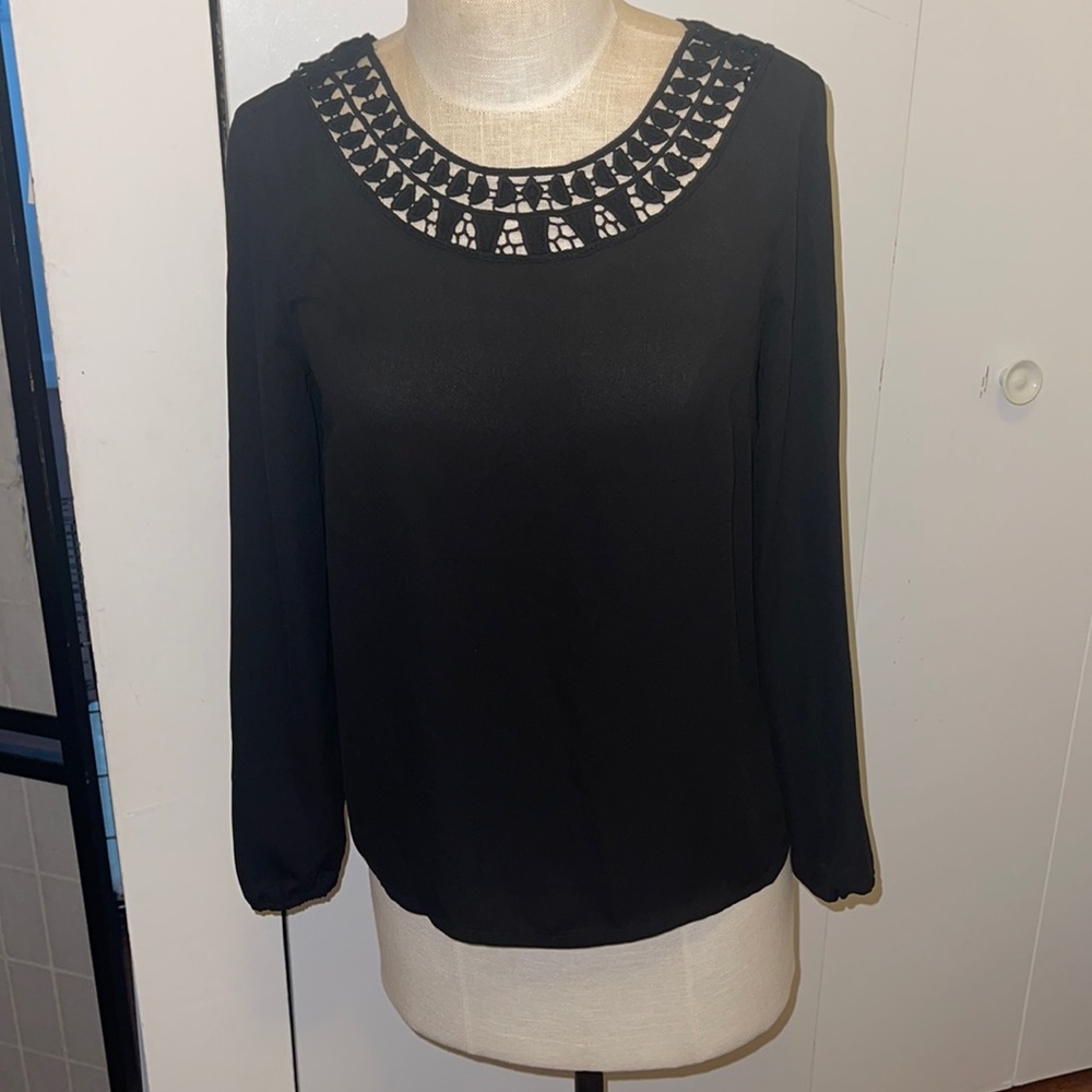 H&M embroidered top